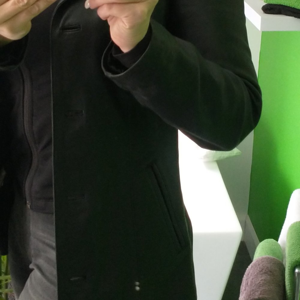 Leather jacket - Picture 4 of 16